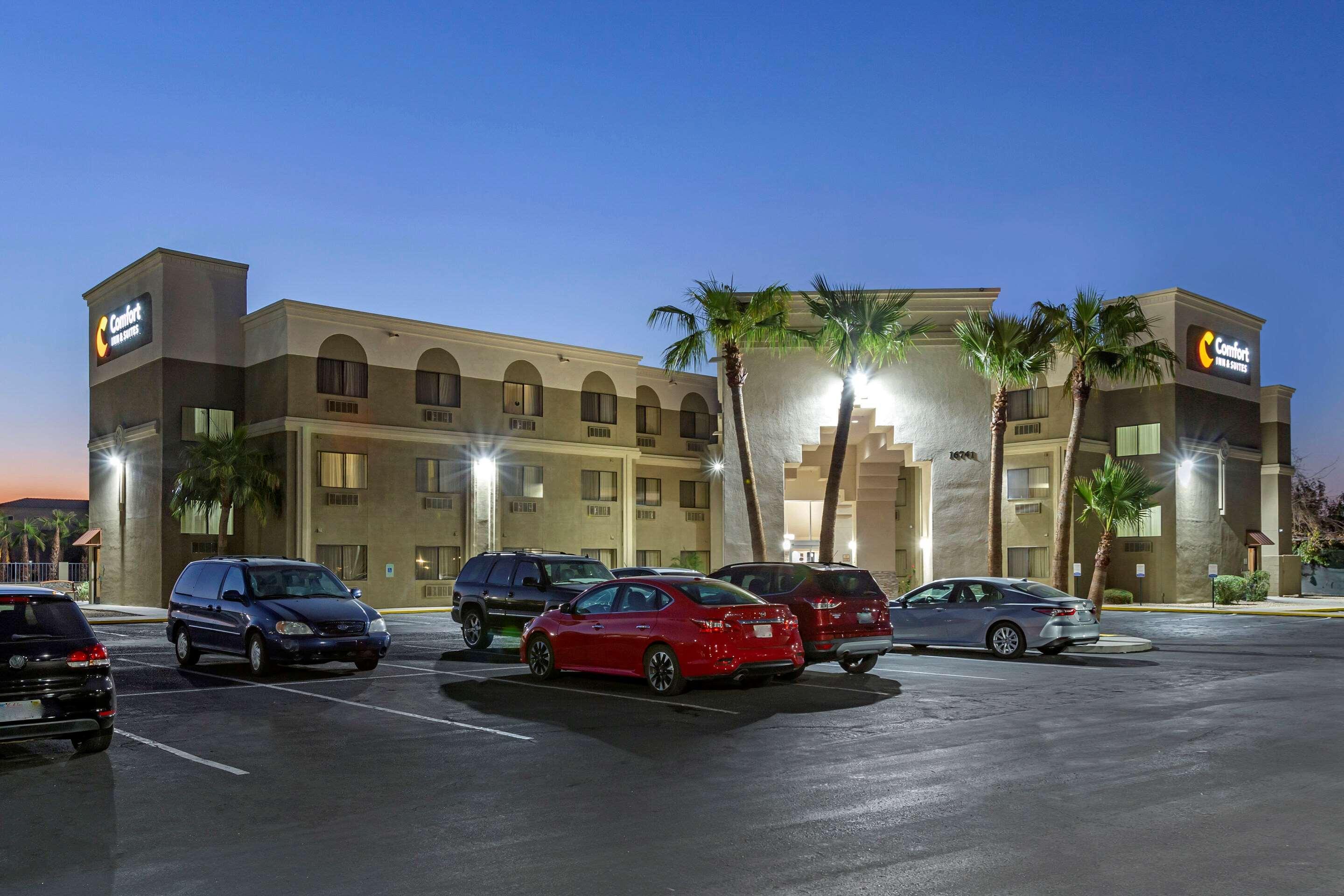 Comfort Inn & Suites Surprise Near Sun City West Bagian luar foto