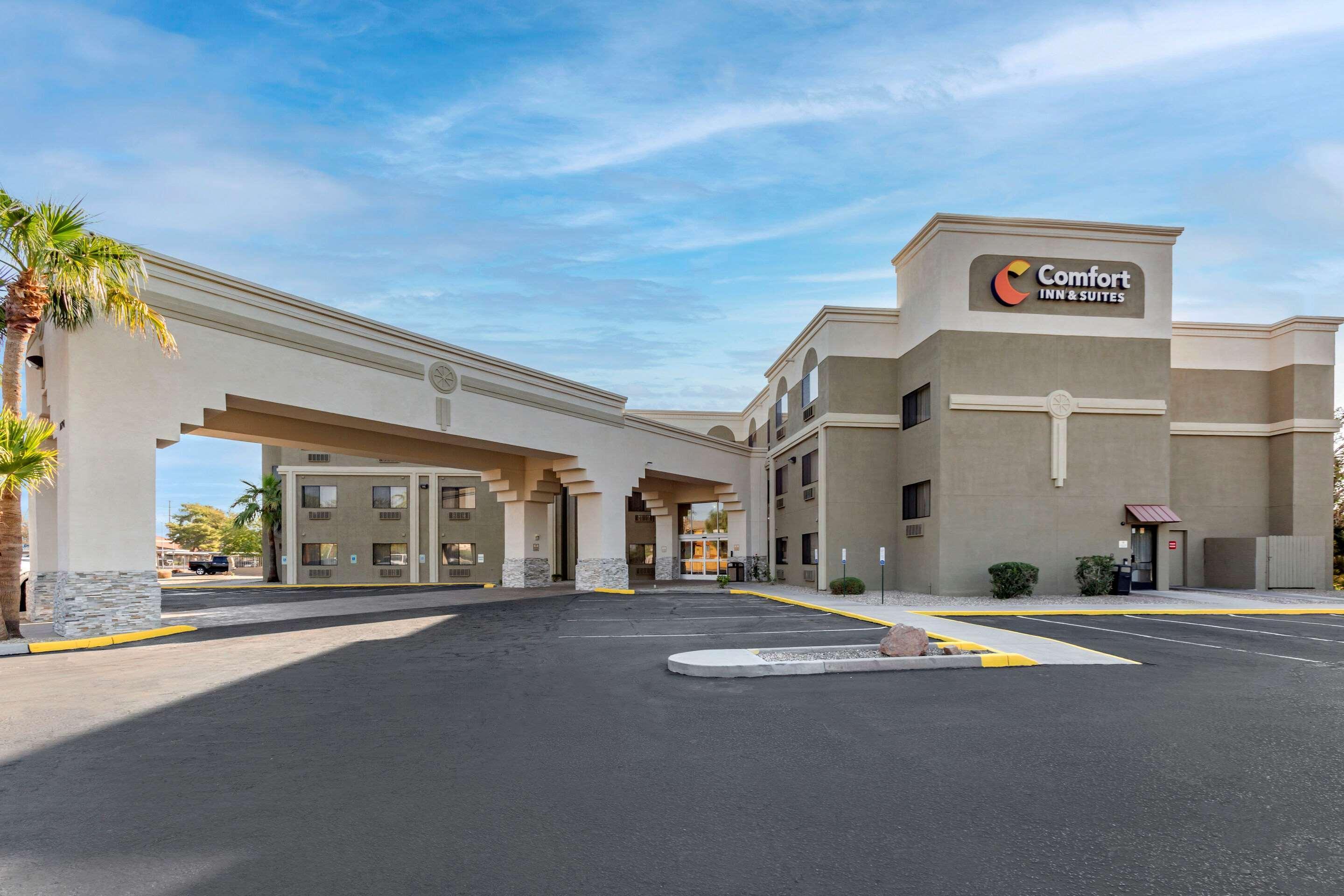 Comfort Inn & Suites Surprise Near Sun City West Bagian luar foto