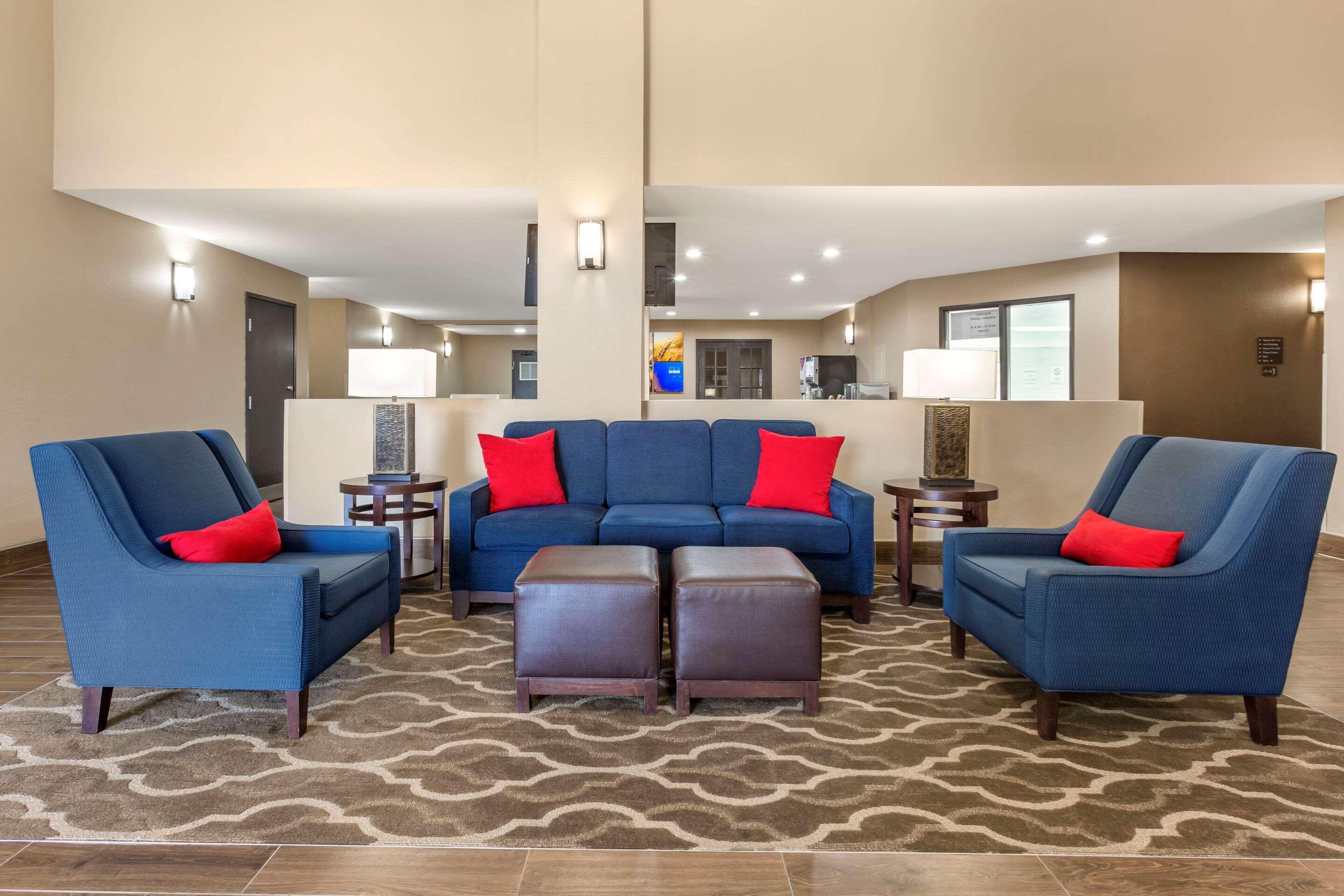 Comfort Inn & Suites Surprise Near Sun City West Bagian luar foto